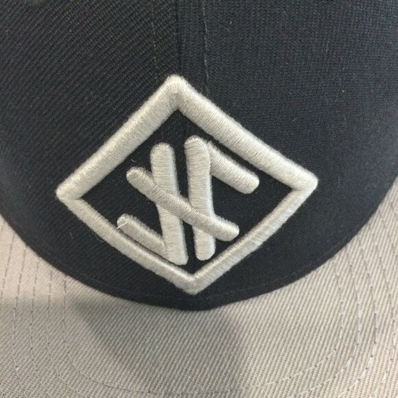 Jordan Feliz Cap Hat Unisex Snapback Color Gray Black Jeremiah 29:11 - Picture 5 of 7